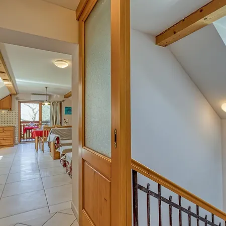 Appartement Red Rose - Happy