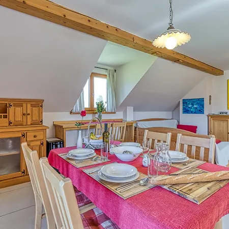 Appartement Red Rose - Happy *